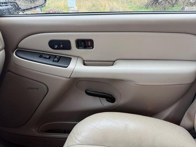 used 2003 Chevrolet Suburban car, priced at $8,455