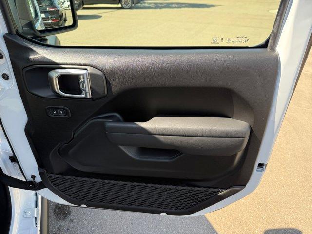 new 2026 Jeep Wrangler car, priced at $52,937