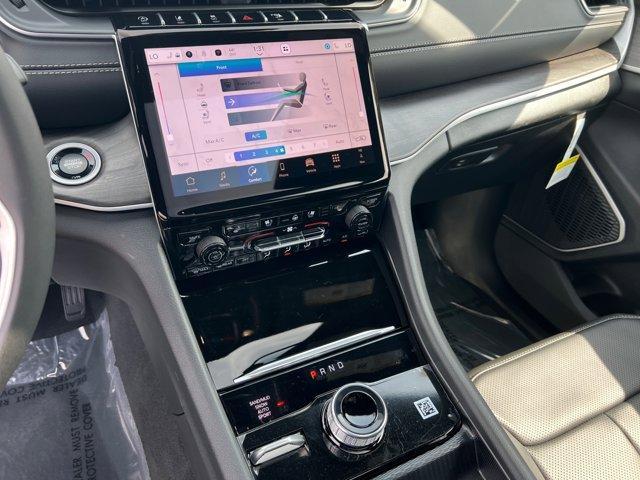 new 2025 Jeep Grand Cherokee L car, priced at $49,642