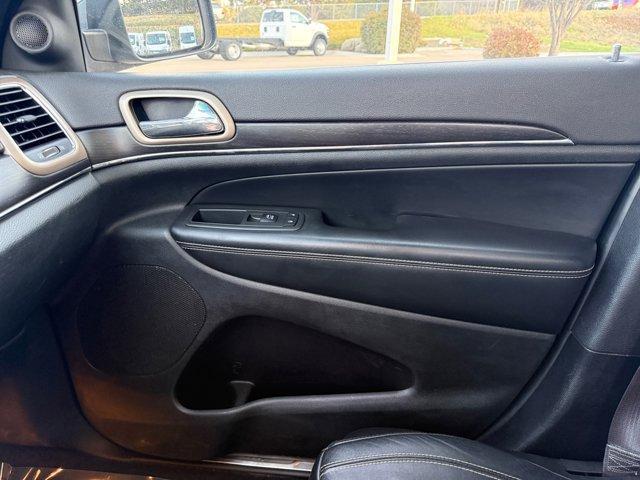 used 2015 Jeep Grand Cherokee car, priced at $14,253