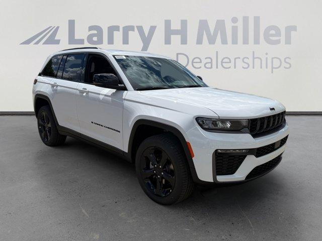 new 2026 Jeep Grand Cherokee car, priced at $43,183
