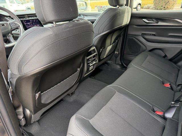 new 2026 Jeep Grand Cherokee car, priced at $43,245