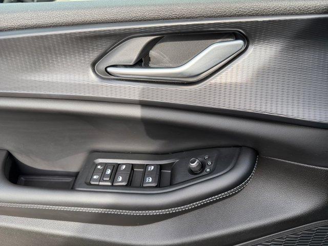 new 2026 Jeep Grand Cherokee car, priced at $43,245