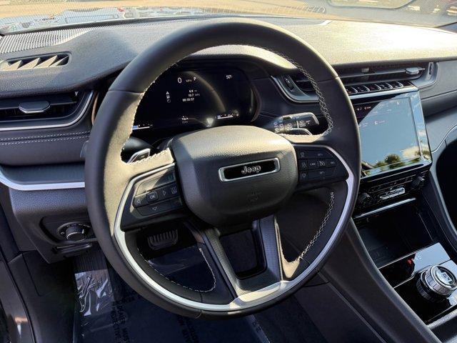 new 2026 Jeep Grand Cherokee car, priced at $38,604