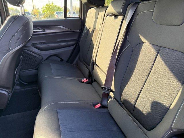 new 2026 Jeep Grand Cherokee car, priced at $38,604
