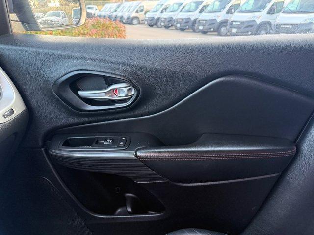 used 2015 Jeep Cherokee car, priced at $9,635