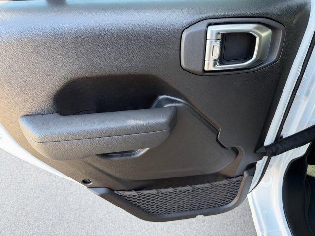 new 2026 Jeep Wrangler car, priced at $45,942