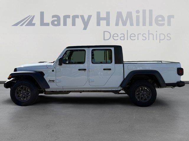 new 2026 Jeep Gladiator car, priced at $36,793