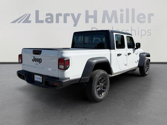 new 2026 Jeep Gladiator car, priced at $36,793