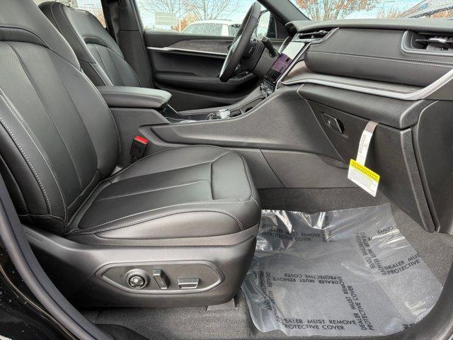 new 2025 Jeep Grand Cherokee L car, priced at $48,983