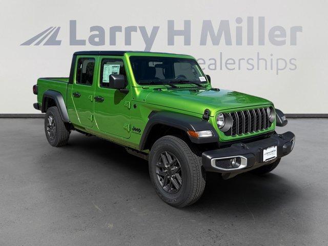 new 2026 Jeep Gladiator car, priced at $37,637