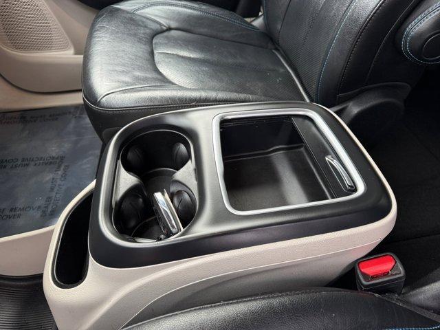 used 2021 Chrysler Pacifica car, priced at $19,310