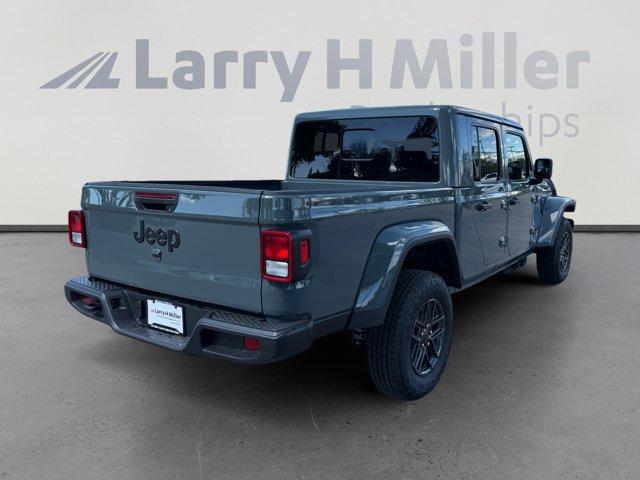 new 2026 Jeep Gladiator car, priced at $43,958