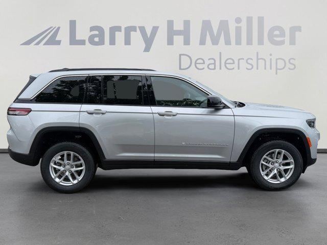 new 2026 Jeep Grand Cherokee car, priced at $38,604