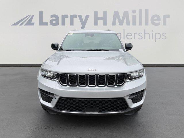 new 2026 Jeep Grand Cherokee car, priced at $38,604