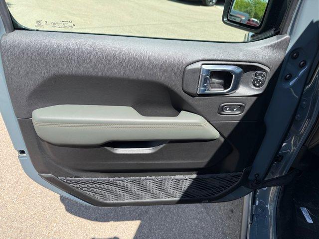 new 2026 Jeep Gladiator car, priced at $55,229