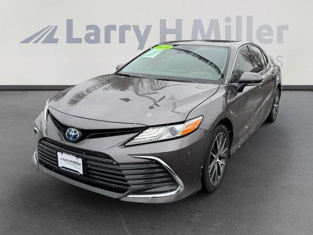 used 2024 Toyota Camry Hybrid car, priced at $27,303