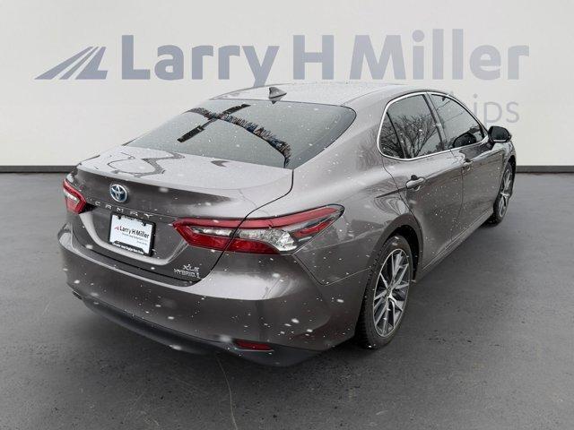 used 2024 Toyota Camry Hybrid car, priced at $27,303