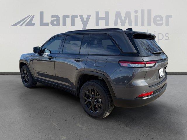 used 2025 Jeep Grand Cherokee car, priced at $31,539