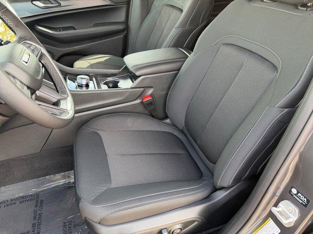 new 2025 Jeep Grand Cherokee car, priced at $37,805