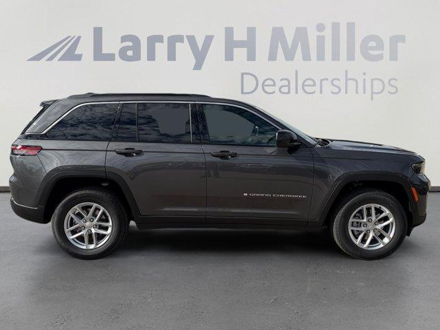 new 2025 Jeep Grand Cherokee car, priced at $37,805