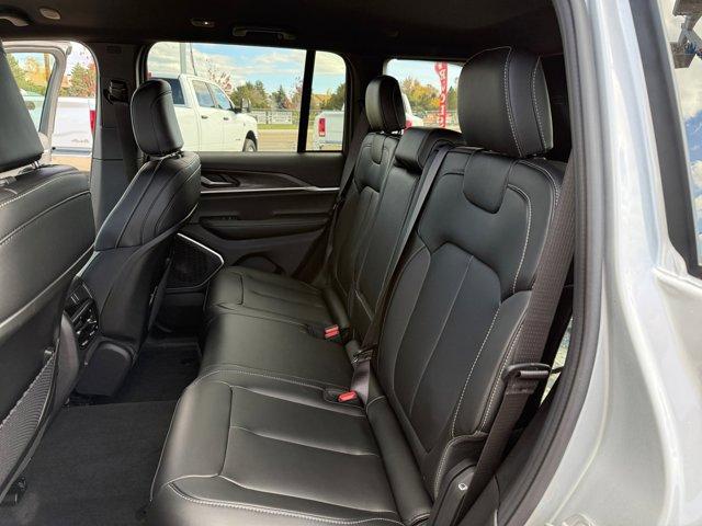 new 2025 Jeep Grand Cherokee car, priced at $41,441