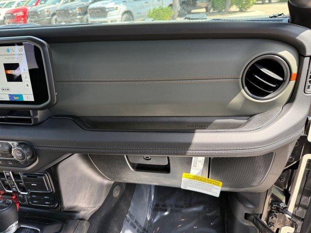 new 2026 Jeep Gladiator car, priced at $55,229