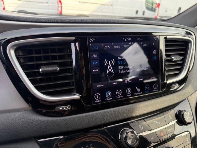 used 2018 Chrysler Pacifica car, priced at $10,731