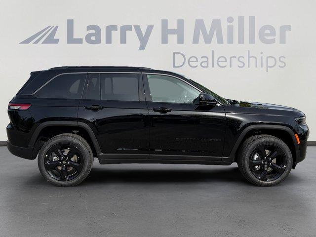 new 2026 Jeep Grand Cherokee car, priced at $43,738