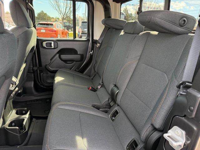 new 2026 Jeep Gladiator car, priced at $43,958