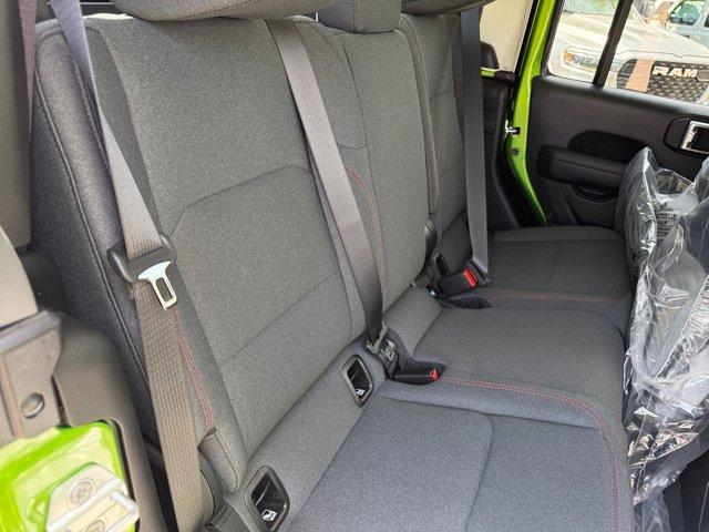 new 2025 Jeep Gladiator car, priced at $46,410