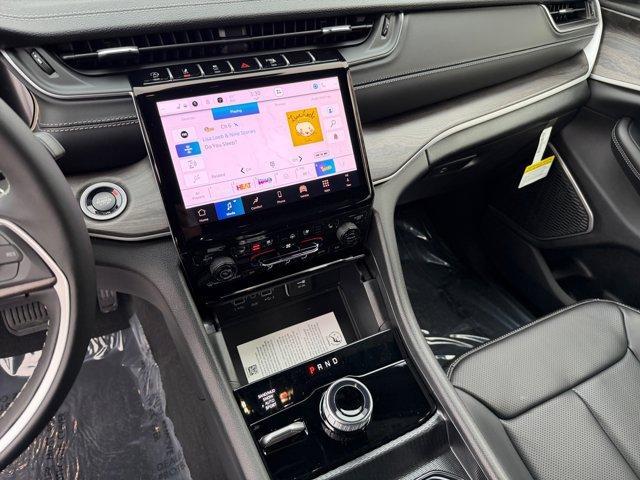 new 2025 Jeep Grand Cherokee L car, priced at $51,646