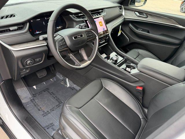 new 2025 Jeep Grand Cherokee L car, priced at $51,646