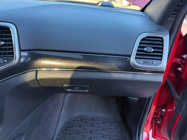 used 2017 Jeep Grand Cherokee car, priced at $20,298