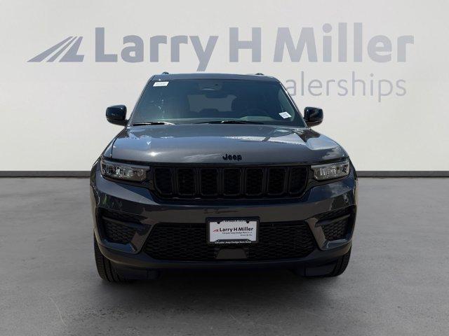 new 2025 Jeep Grand Cherokee car, priced at $39,628