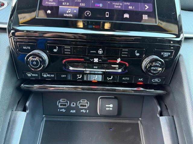 new 2025 Jeep Grand Cherokee car, priced at $39,628