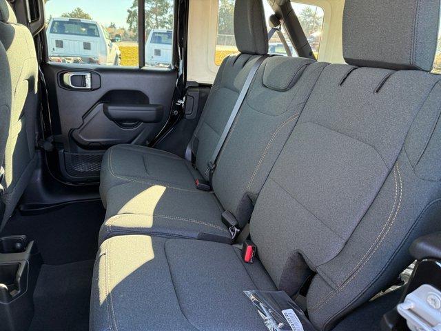 new 2026 Jeep Wrangler car, priced at $46,485