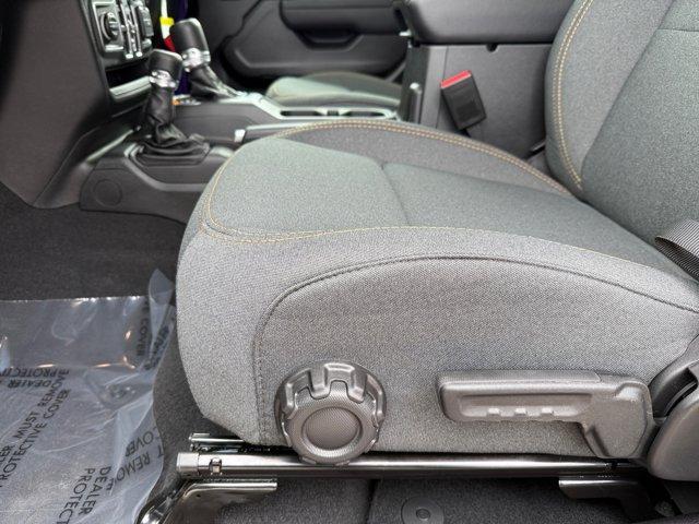 new 2026 Jeep Gladiator car, priced at $44,230