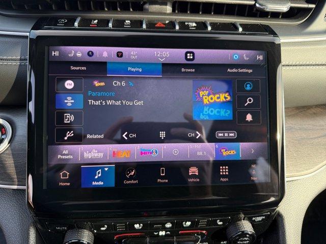 new 2025 Jeep Grand Cherokee car, priced at $53,955