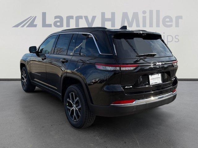 new 2025 Jeep Grand Cherokee car, priced at $53,955