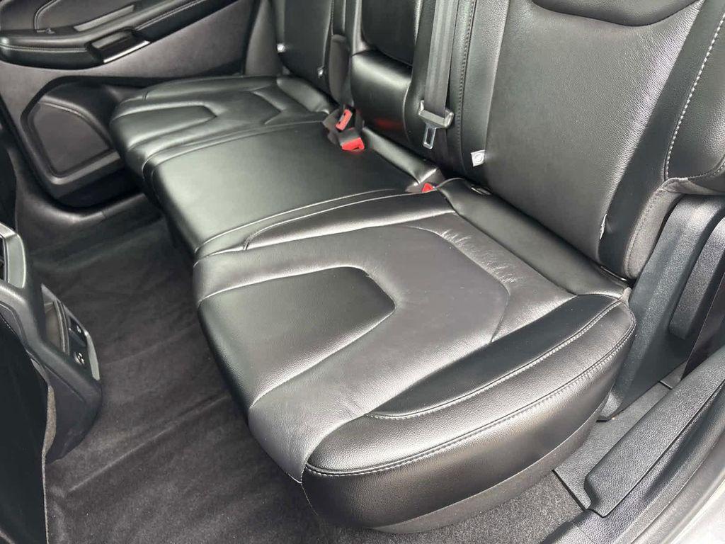 used 2022 Ford Edge car, priced at $26,971