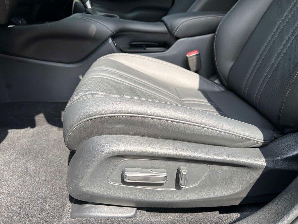 used 2026 Honda HR-V car, priced at $31,995