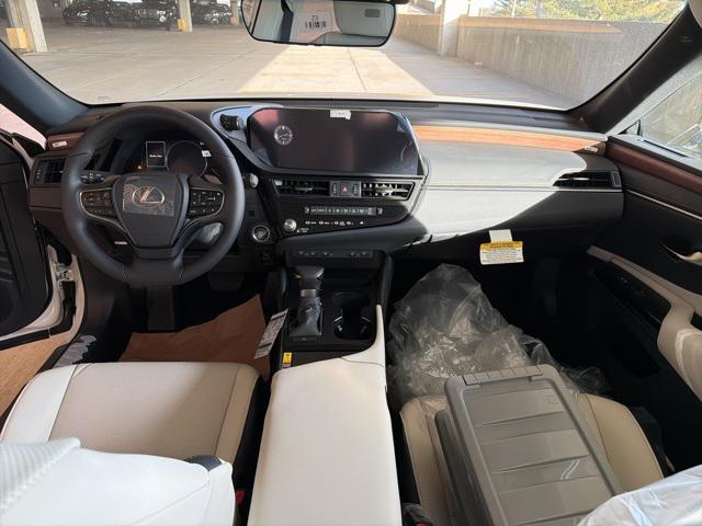 new 2025 Lexus ES 350 car, priced at $48,344