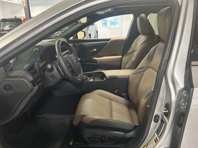 used 2025 Lexus ES 350 car, priced at $52,173
