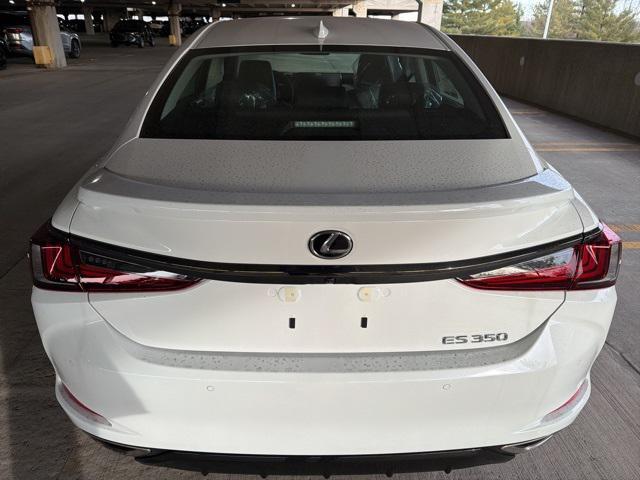 new 2025 Lexus ES 350 car, priced at $53,444