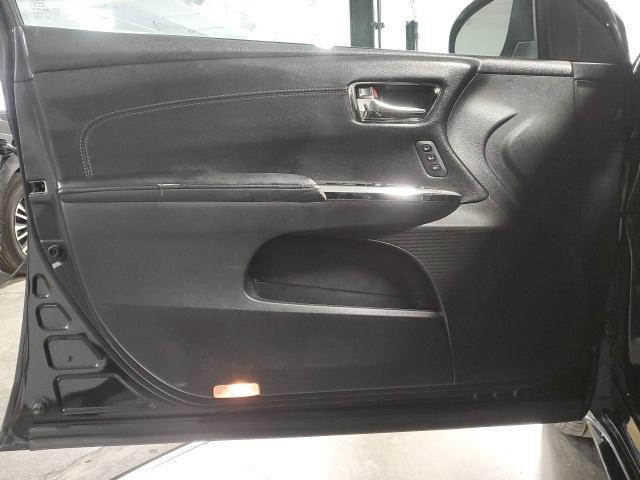 used 2014 Toyota Avalon Hybrid car, priced at $13,998