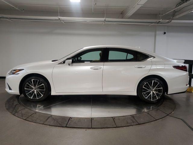 used 2025 Lexus ES 350 car, priced at $44,998