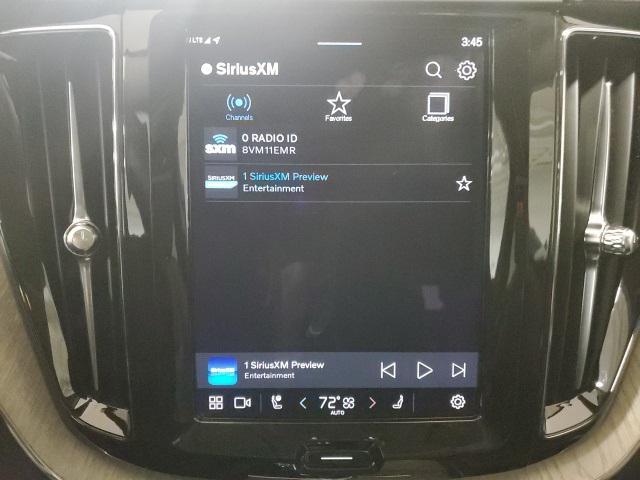 used 2022 Volvo XC60 car, priced at $28,998