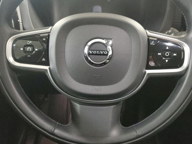 used 2022 Volvo XC60 car, priced at $28,998