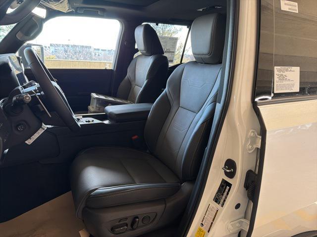 new 2026 Lexus GX 550 car, priced at $84,094